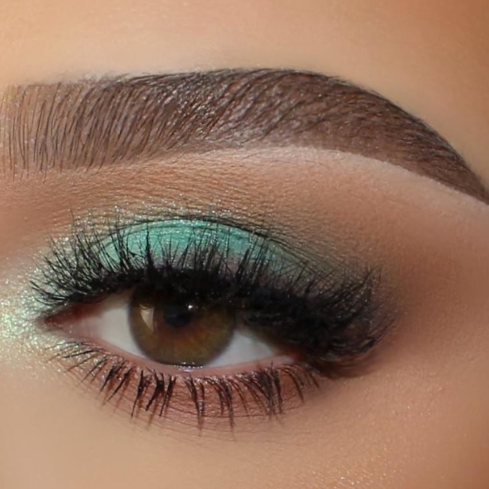 COLOURPOP WAFFLE CONE EYESHADOW QUAD PALETTE Boutique UNTOUCHED NWT ICE CREAM - Picture 7 of 9